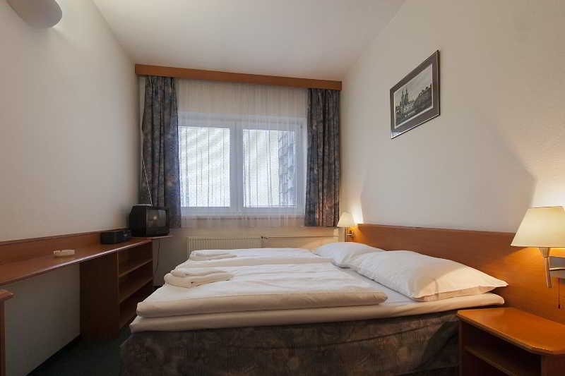 Astra Otel Prag